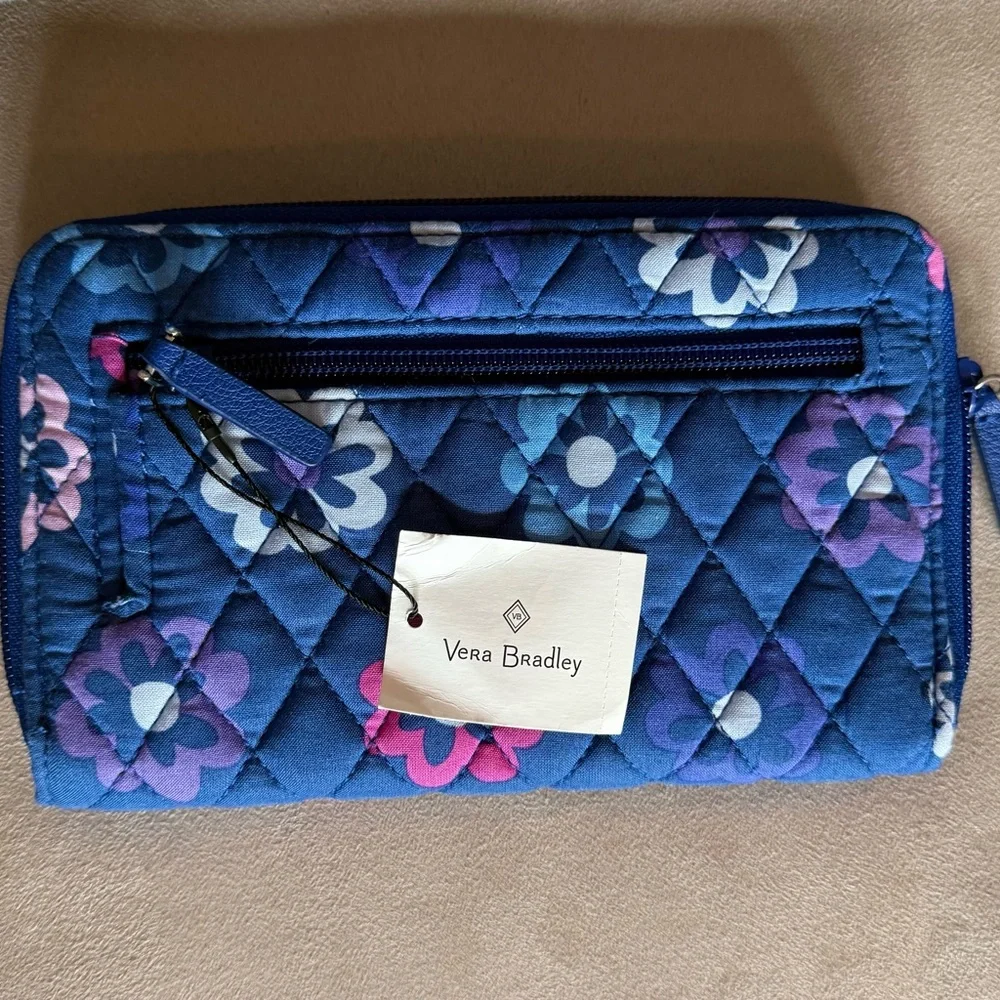 Vera Bradley Wallet Retired Print Ellie Flowers Turnlock Blue Pink Purple 2012